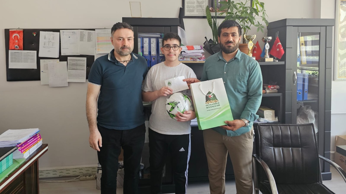 “O’NU OKU O’NU YAŞA”  Siyer Yarışmasında İkincilik